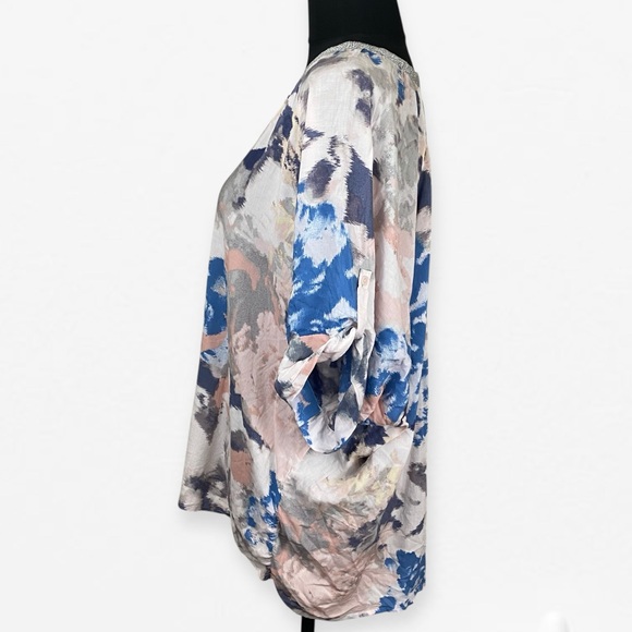 Juicy Couture Blue and Pink Flutter Short Sleeve V-Neck Blouse top XL - Picture 3 of 8